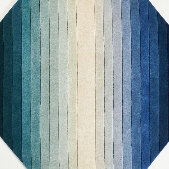 LAST ONE 🔥Blue Ombre Stripe Maximus Rug - Picture 7 of 11